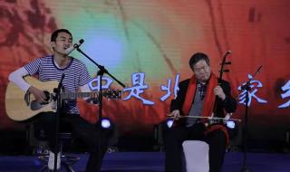 小白如何学习用吉他弹唱一首简单的歌曲 适合吉他弹唱的歌曲